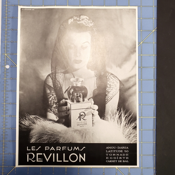 Revillon Paris Parfums Original Print Magazine Advertisement From 1938 - Picture 2 of 2